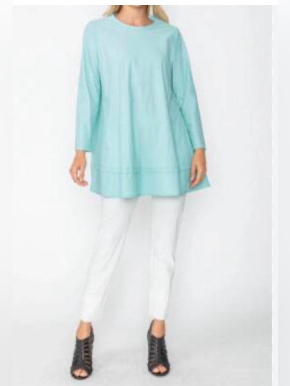IC Collection Pleat Detail Tunic Top
Long Sleeve Aquamarine Size M